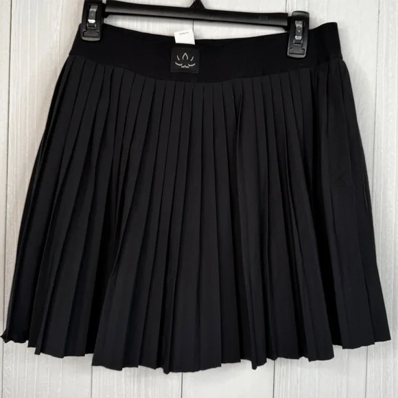 Beyond Yoga If You Pleats Tennis Skirt Womens | Black Athletic Athleisure - Picture 7 of 9